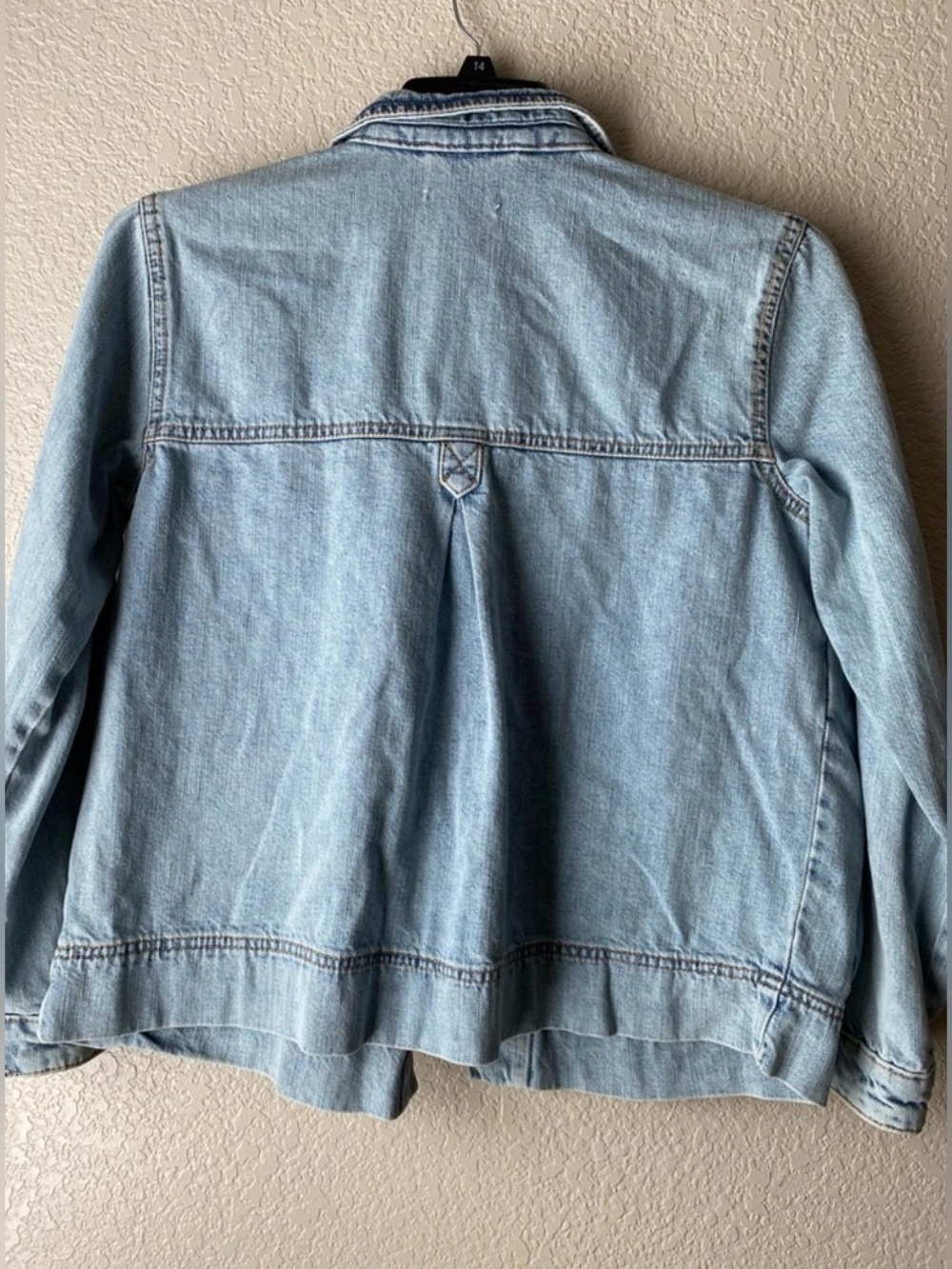 NWT On 34th Light Wash Denim Jacket XXL Oversized Utility Jacket - Picture 3 of 8